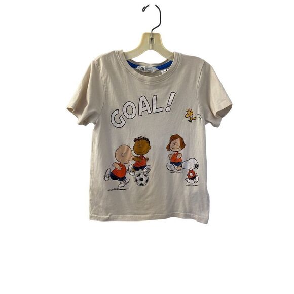 Peanuts H&M Collab/peanuts, soccer short sleeve T-shirt size 5/6 - Picture 3 of 4